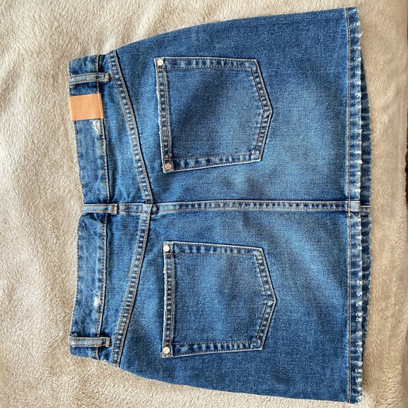 Zara Jean Skirt - Picture 2 of 3